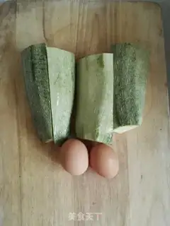 Make Carrot-faced egg buns step 10