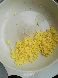 Make Carrot-faced egg buns step 12