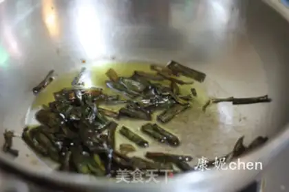 Make Onion noodles step 3