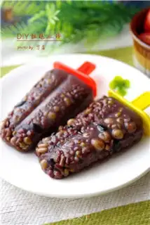 Make Crude food popsicles step 9