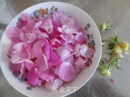 Make Rose cake step 0