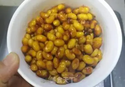 Make Sweet, salty beans, greasy rice step 0