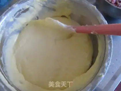 Make Rose cake step 14