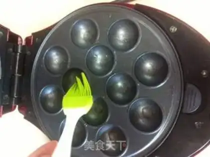 Make Egg boy step 3