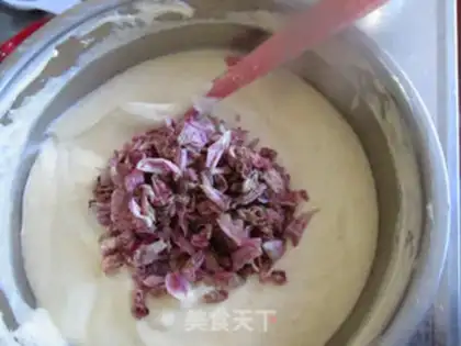 Make Rose cake step 16