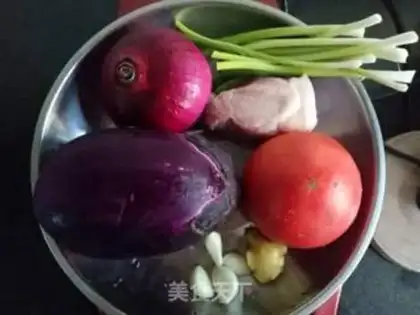 Make Tomato noodles step 0