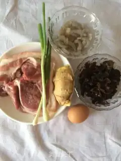 Make Woody shrimp meatballs step 0