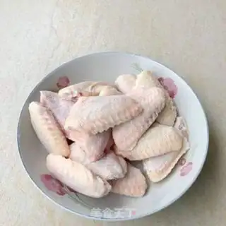 Make Salt chicken wings step 0