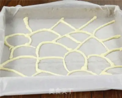 Make A giraffe roll step 6