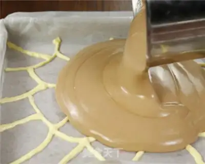 Make A giraffe roll step 8