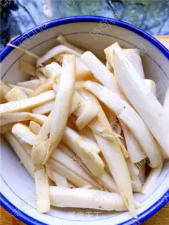 Make Vegetable rolls step 1