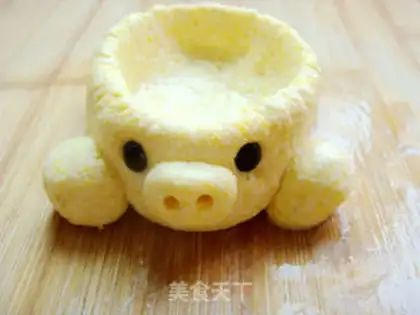 Make Golden pig step 10