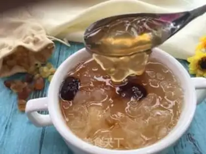 Make Peach and silver spoons step 3