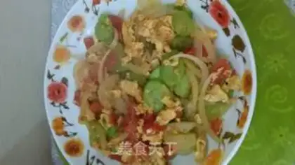 Make Homemade eggs and vegetables step 2