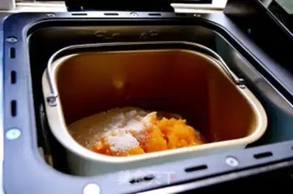 Make Pumpkin step 3