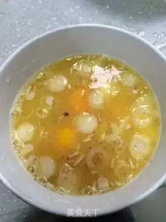 Make Eggs step 1