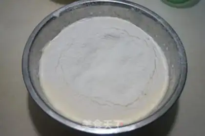 Make Quinoa sponge cake step 3