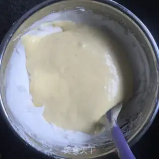 Make Banana chili cake step 14