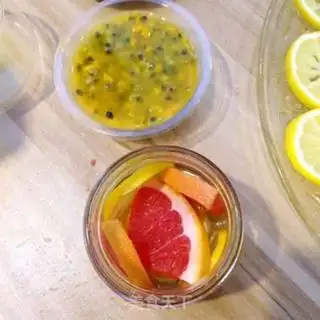 Make # Honey and fruit # step 3