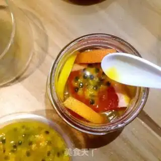 Make # Honey and fruit # step 5