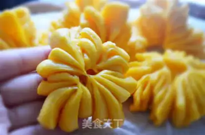 Make Pumpkin step 30