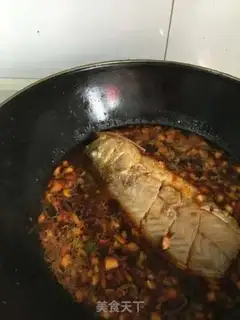 Make Squirt the yellowfish step 9