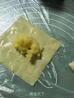 Make A little creamy candy step 1