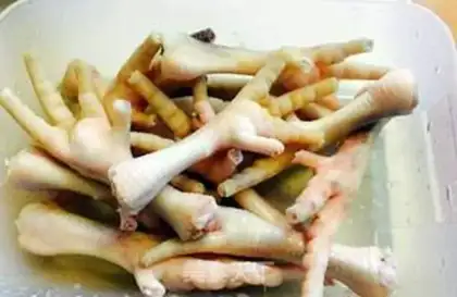 Make Gold chicken claws step 0