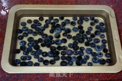 Make Homemade blueberry jam step 0