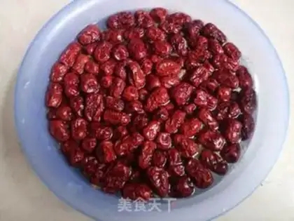 Make Red date ice cream step 0