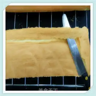 Make Red bean butter cake step 14