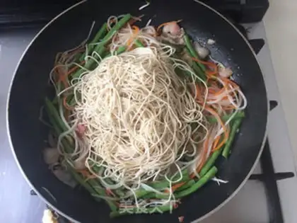 Make Bean bean noodle step 6