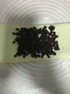 Make Danish red bean bread step 6