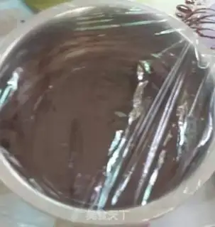 Make Melvin chocolate cake step 6