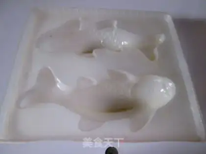 Make Gold-year-old pastry step 7