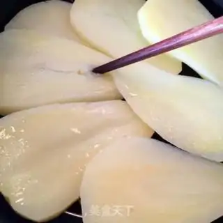 Make The mashed potato tower step 1
