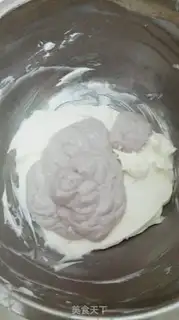 Make Four blueberry cheese mousse step 5