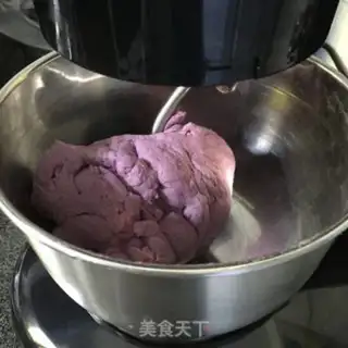 Make Grape buns step 4