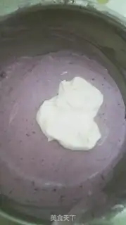 Make Four blueberry cheese mousse step 15