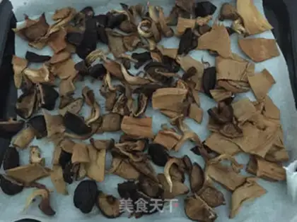 Make Homemade mushroom powder step 4