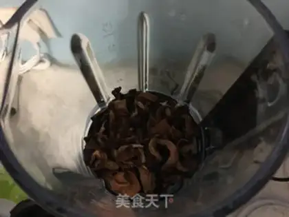 Make Homemade mushroom powder step 7