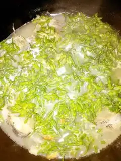 Make Night orchid soup step 3