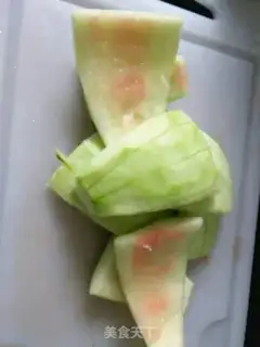Make Soybeans with watermelon peels step 2