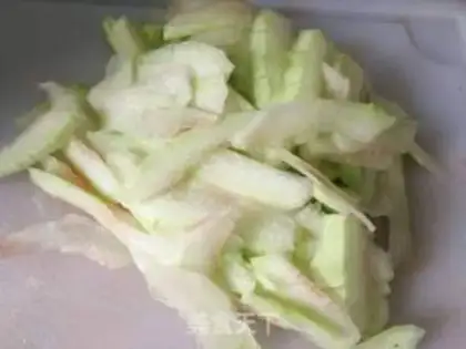 Make Soybeans with watermelon peels step 3