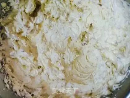 Make Strawberry cookies step 5