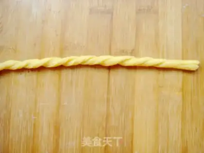 Make Fruit basket bread step 5