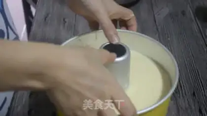 Make Yogurt cake step 14