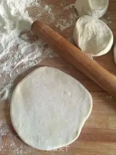 Make Onion beef pie step 6