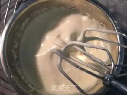Make Montblanc chestnut cake step 2