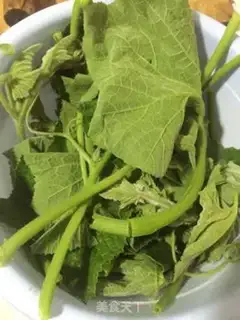 Make Metou pumpkin leaves step 0